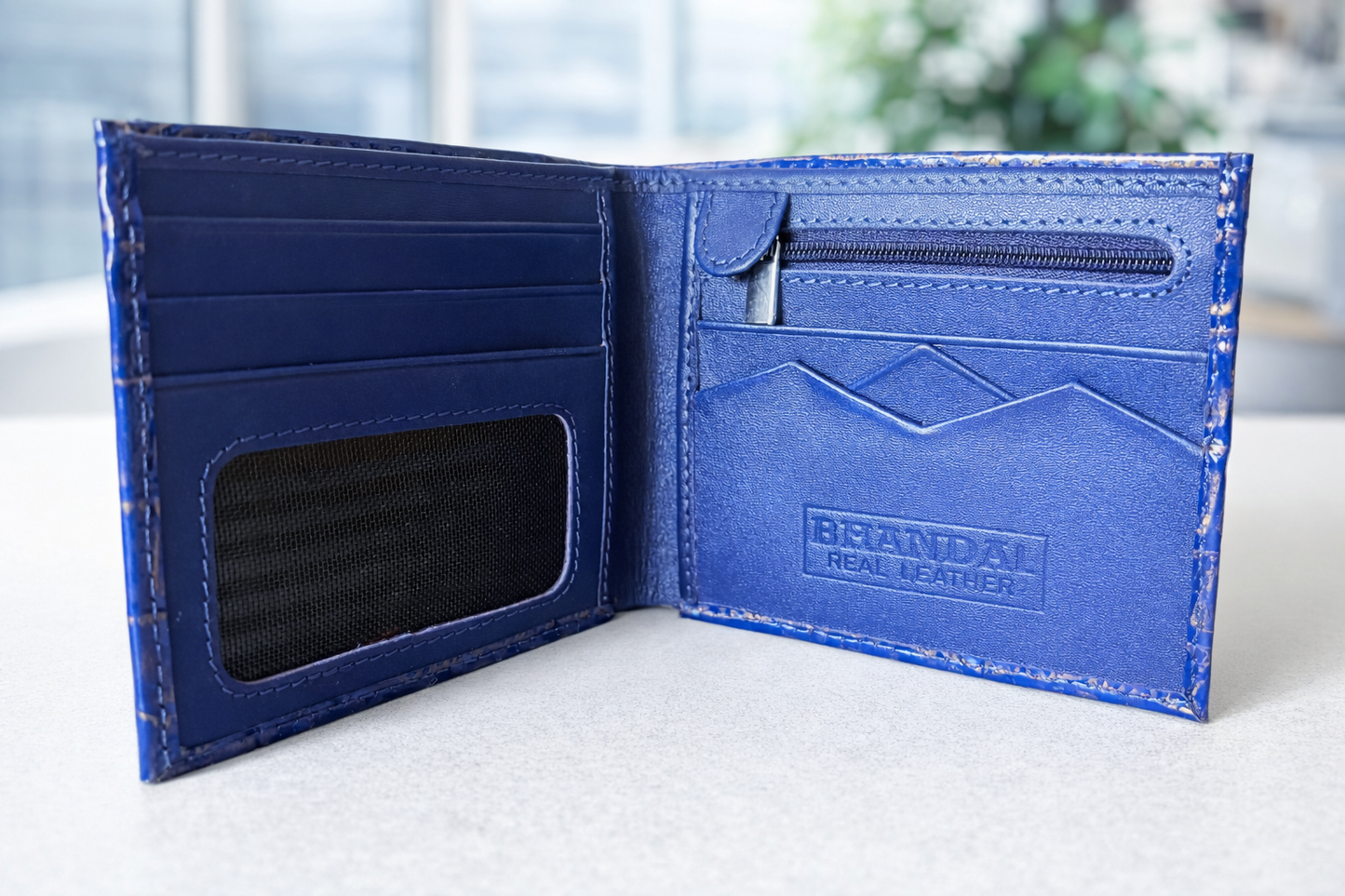 Premium Crocodile Style Real Leather &nbsp;Bifold Wallet