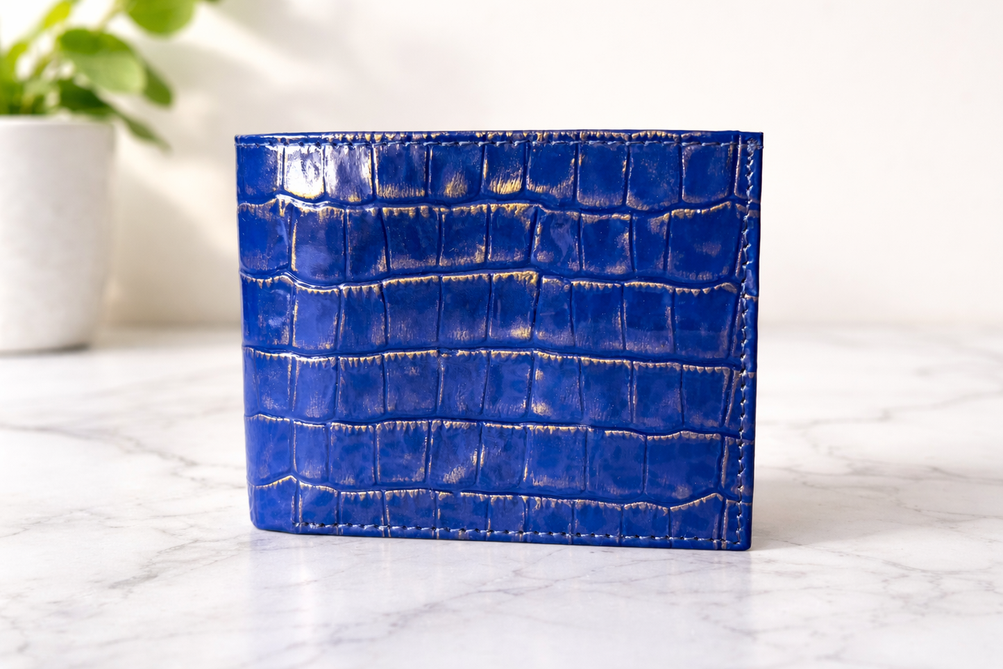 Premium Crocodile Style Real Leather &nbsp;Bifold Wallet