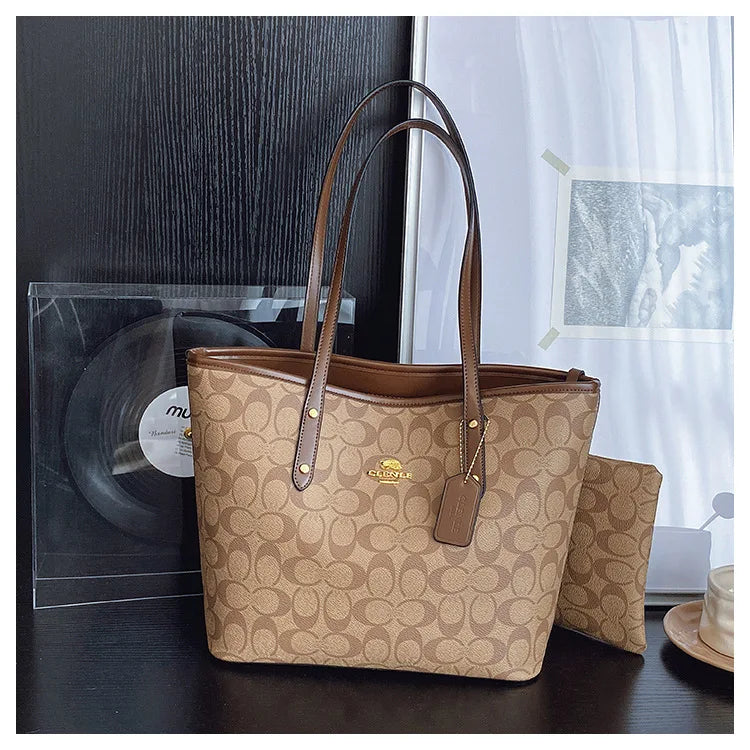 Luxury Leather Messenger Bag Vintage Style Crossbody Purse Large Capacity Commuter Tote for Modern Working Women