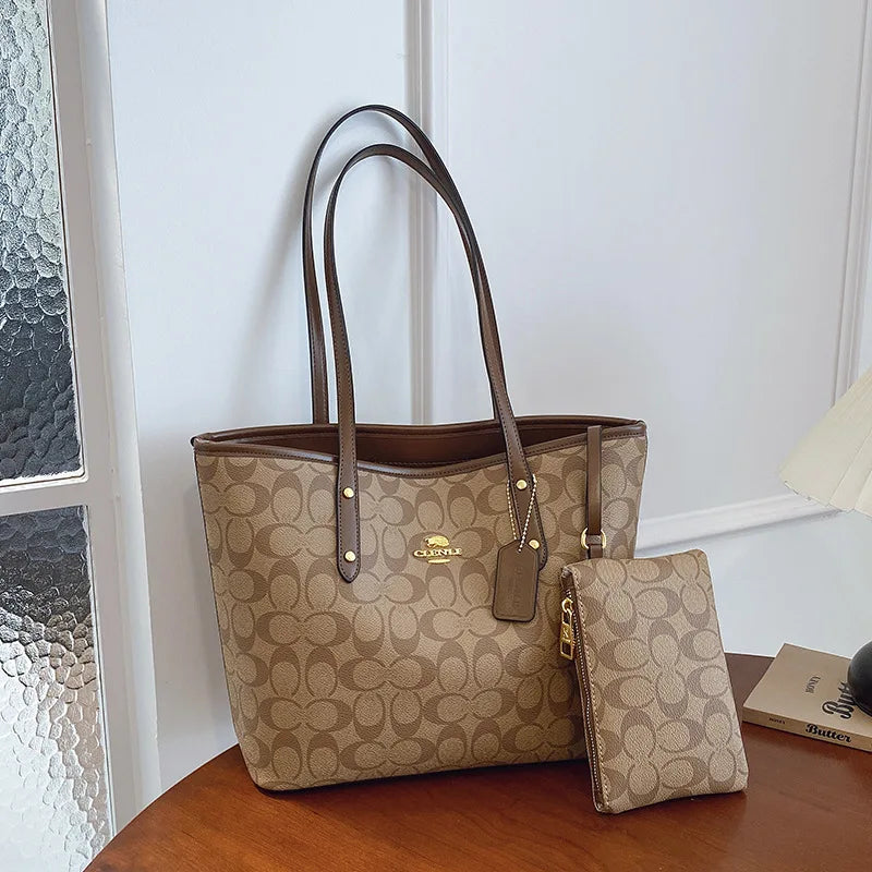 Luxury Leather Messenger Bag Vintage Style Crossbody Purse Large Capacity Commuter Tote for Modern Working Women